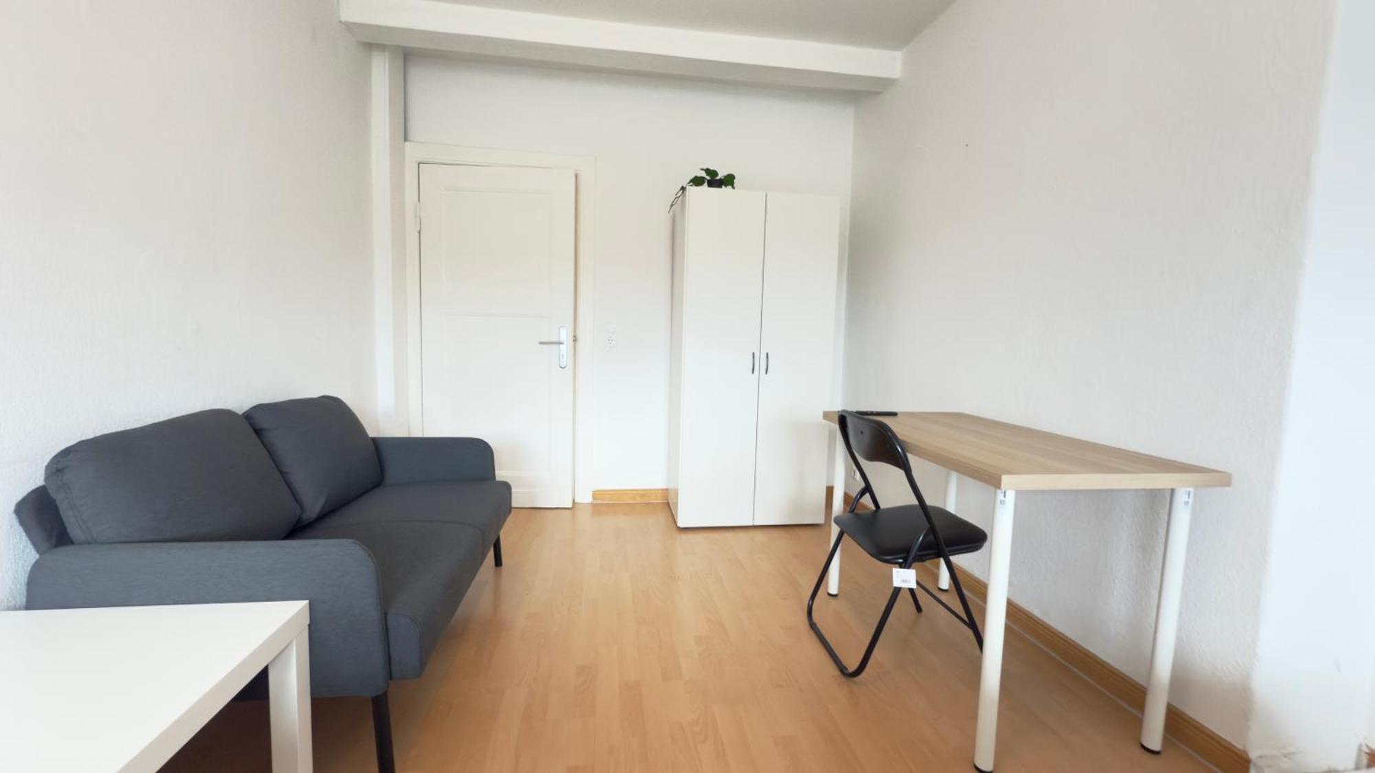 Apartments Im Herzen Von Neumuenster Innenstadt & Hbf Fusslaeufig, Mit Privatparkplatz Exterior foto